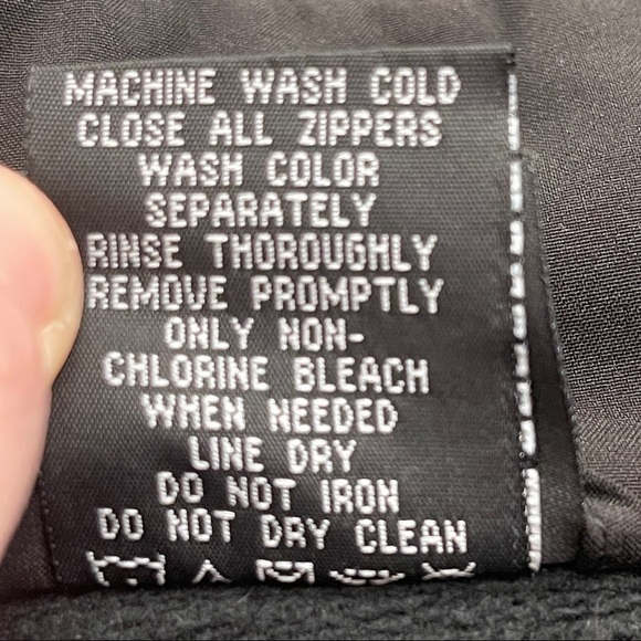 CB Sports Black Softshell Outdoor Ski Hiking Snow Water Resistant Winter Jacket - Picture 8 of 8